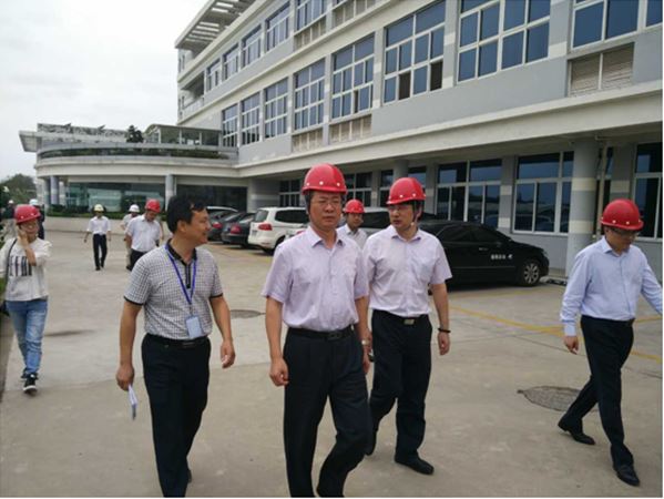 海门市长一行国庆节前检查万象城平台_万象城(中国)一站式服务平台,药业